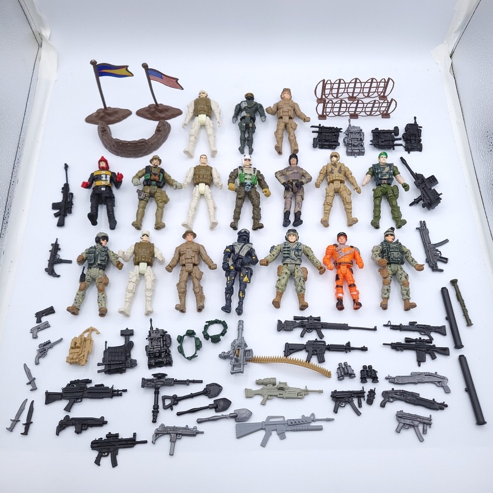 Lot Of Chap Mei Soldier Force 17 Figures and 40+ Accessories